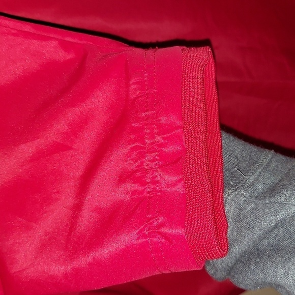 Reebok - Picture 9 of 10